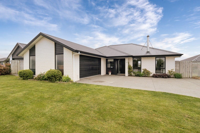 4 West Bay Place, Huntingdon, Ashburton - Carousel 24