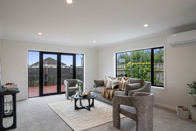 26 Winchester Street, Awapuni, Palmerston North - Carousel 2