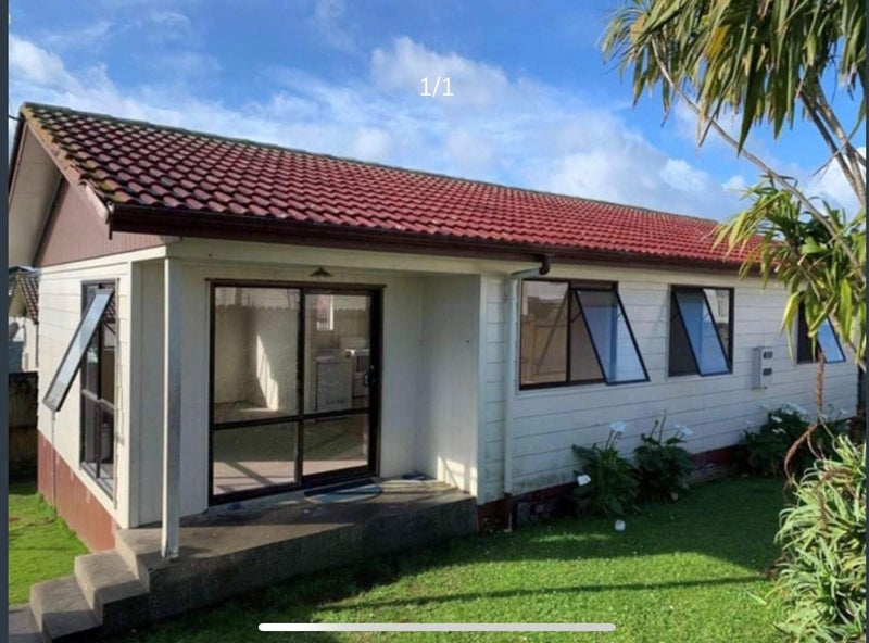 2/7 Coombe Avenue, Otara, Auckland - Carousel 1