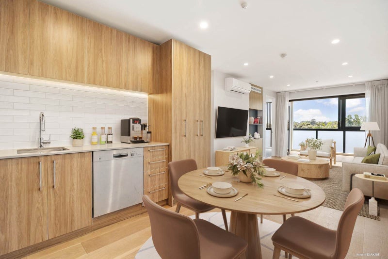 106/9 Walmer Road, Point Chevalier, Auckland - Carousel 1