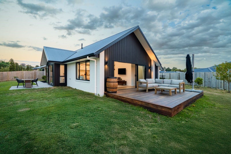 5 Pahautea Lane, Kihikihi, Te Awamutu - Carousel 1