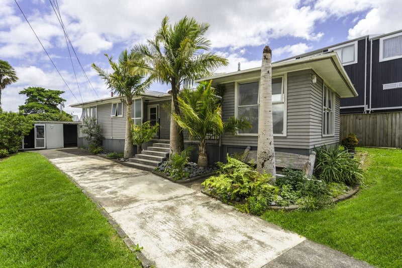 46 Walters Road, Mount Wellington, Auckland - Carousel 1