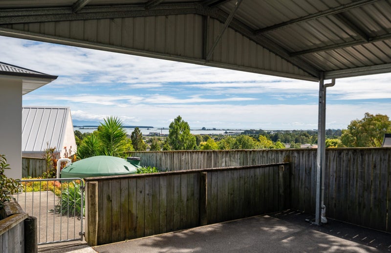 12 Penny Lane, Richmond - Carousel 26