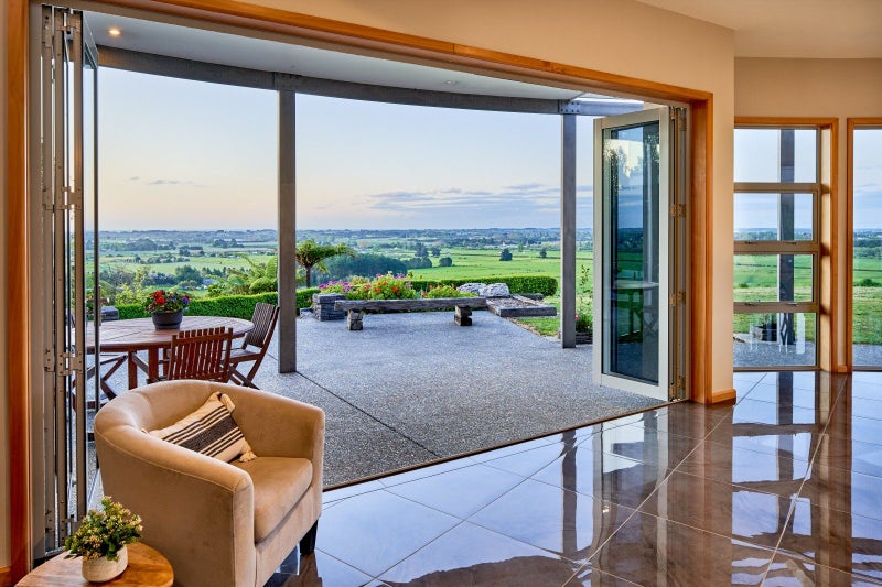 102 Kuku East Road, Levin - Carousel 2