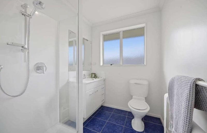 43 Kate Sheppard Avenue, Torbay, Auckland - Carousel 6
