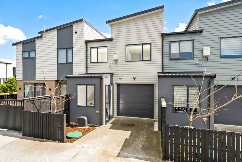 32A Skua Road, Hobsonville, Auckland - Carousel 2