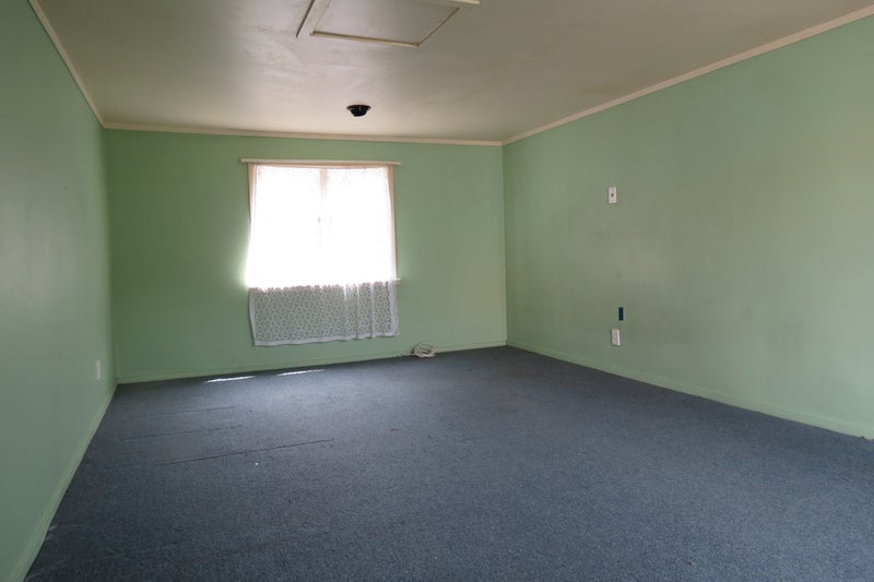 161 Waiwhetu Road, Waterloo, Lower Hutt - Carousel 12