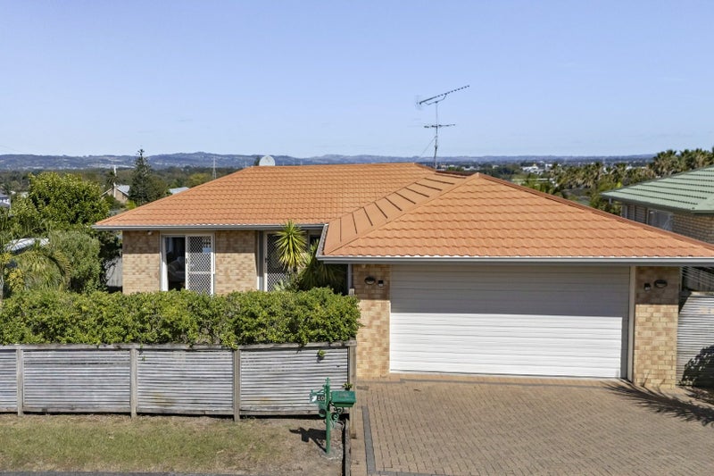 1/10 Rathmar Drive, Manurewa, Auckland - Carousel 1