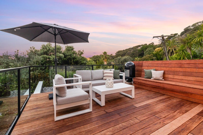 42 Hill Road, Palm Beach, Waiheke Island, Auckland - Carousel 1