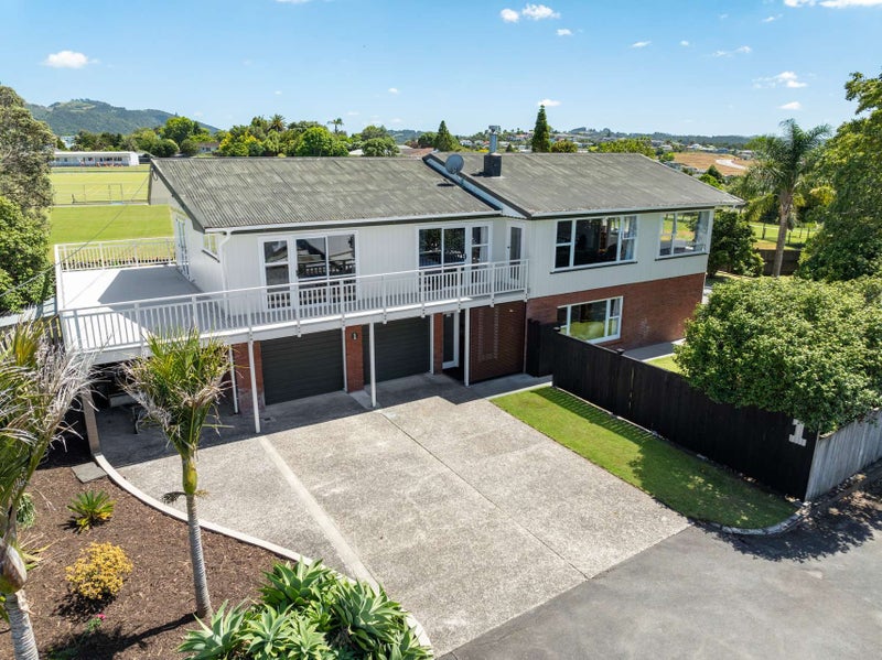 1 Cowley Place, Kamo, Whangarei - Carousel 1