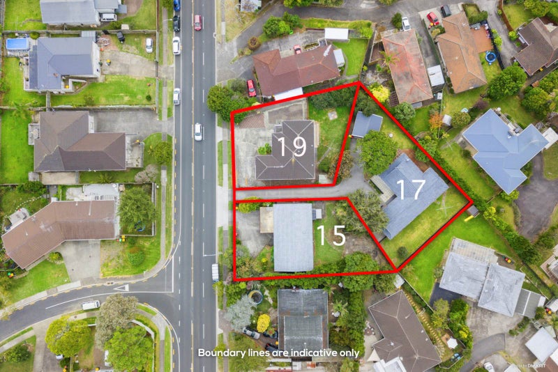 17 Glenmore Road, Sunnyhills, Auckland - Carousel 1
