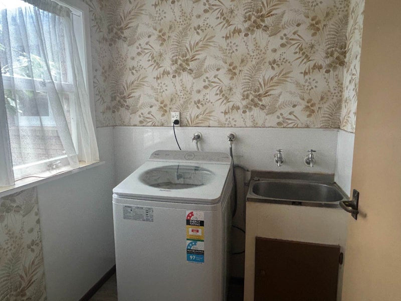 205 Grange Road, Otumoetai, Tauranga - Carousel 6