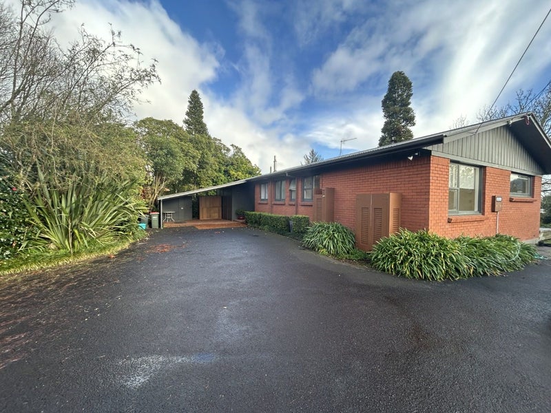 11A Sussex Street, Chartwell, Hamilton - Carousel 1