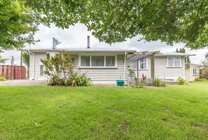 27 Green Avenue, Levin, Levin - Carousel 2