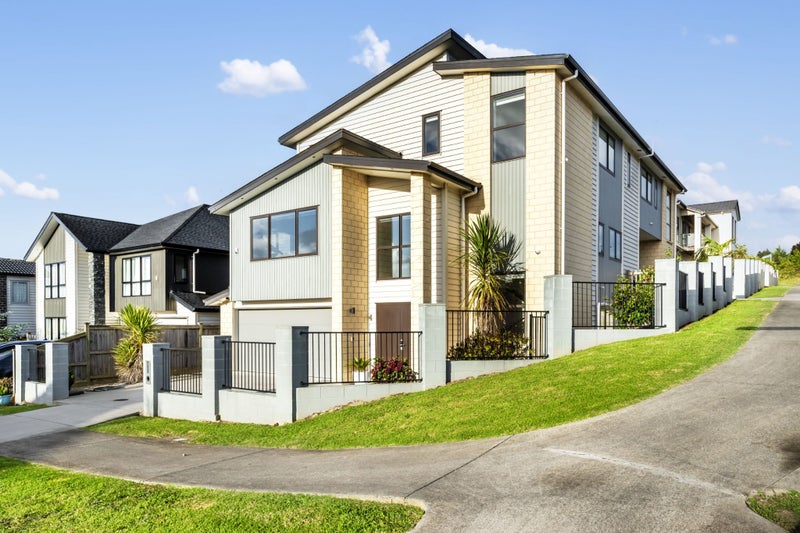 24 Carrygawley Road, Flat Bush, Auckland - Carousel 2