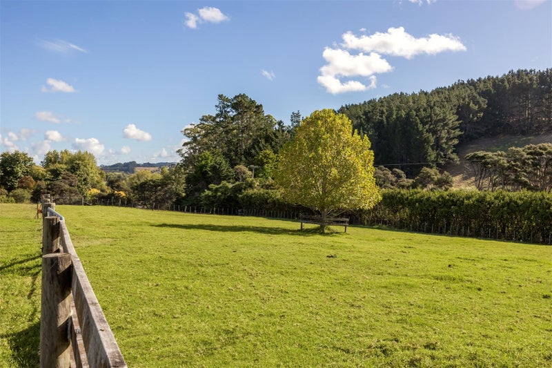 883 Peak Road, Helensville, Helensville - Carousel 2