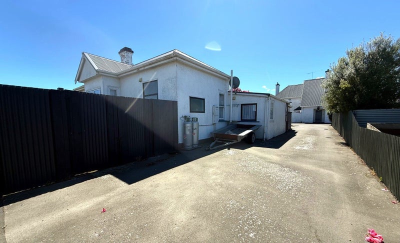 242 King Street, Temuka - Carousel 25