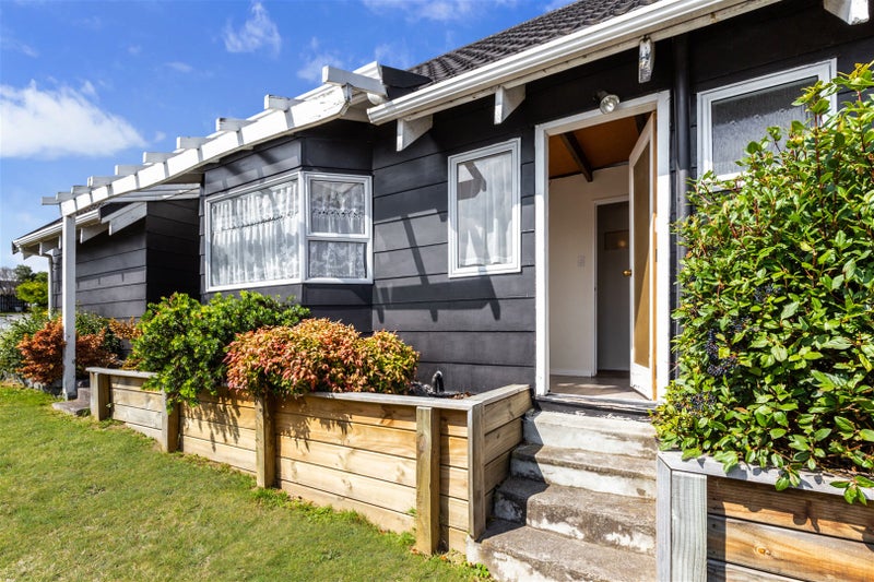 27 Tobin Place, Richmond Heights, Taupo - Carousel 2