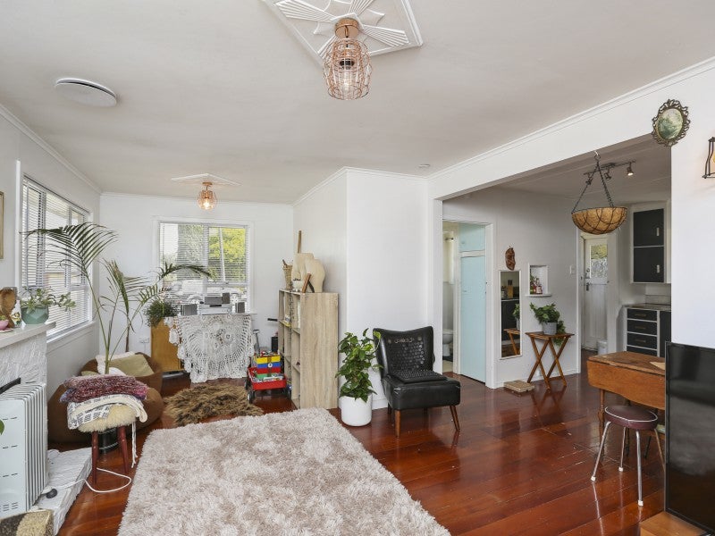 73 Mill Road, Lower Vogeltown, New Plymouth - Carousel 2