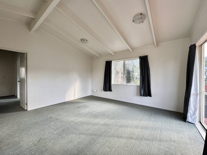 125 Seabrook Avenue, New Lynn, Auckland - Carousel 2