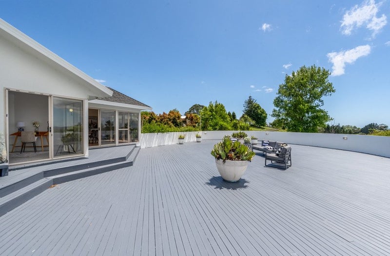 384 Whitford Road, Howick - Carousel 23