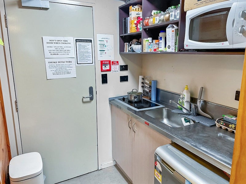 502/12 Martin Square, Te Aro, Wellington - Carousel 3