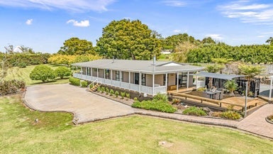 52 Matarau Road, Kamo - Carousel 1