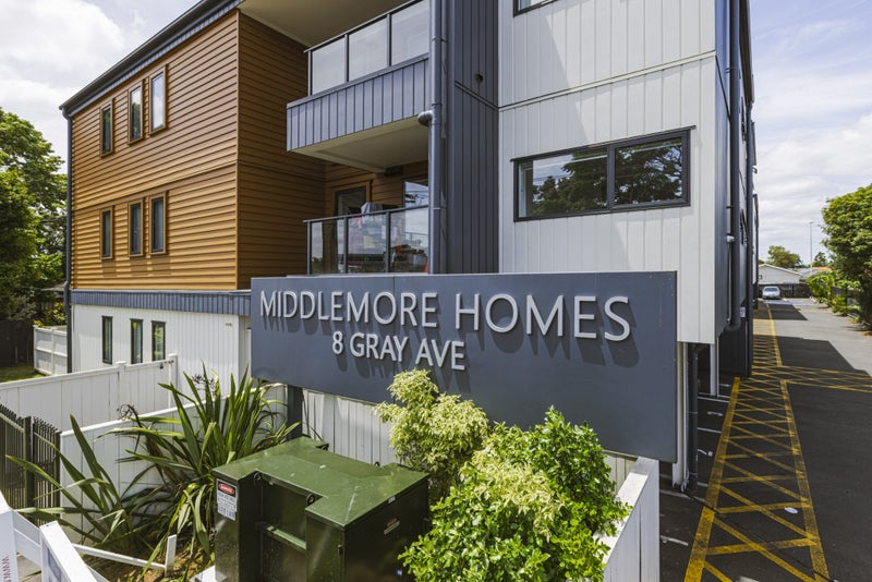 201/8 Gray Avenue, Mangere East, Auckland - Carousel 13