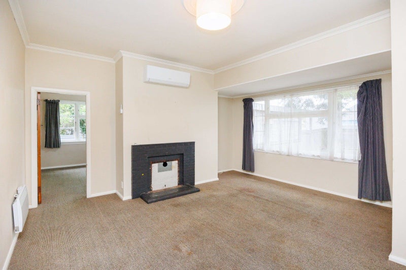 5 Pahiatua Street, Hokowhitu, Palmerston North - Carousel 2