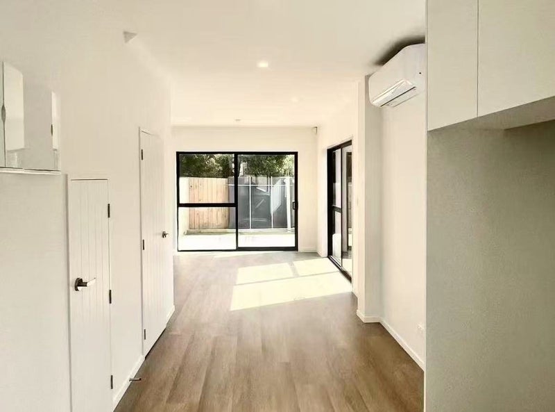 8/1 Kahikatea Place, Ranui, Auckland - Carousel 19