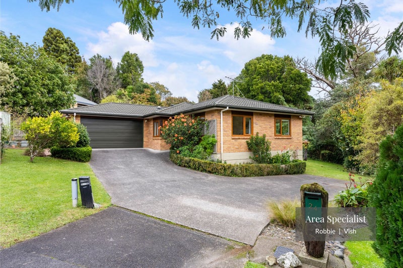 24 Ryehill Close, New Lynn, Auckland - Carousel 1