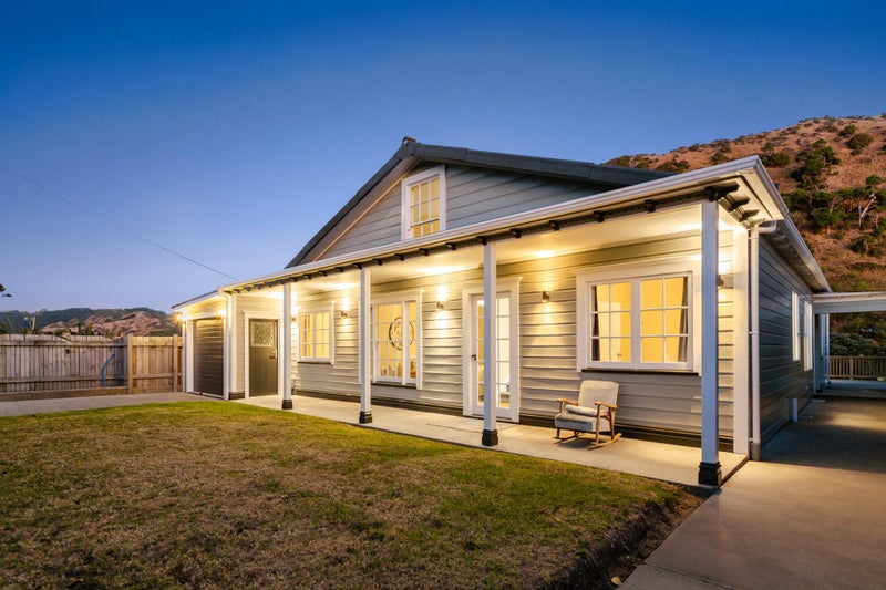 76 Tilley Road, Paekakariki - Carousel 2