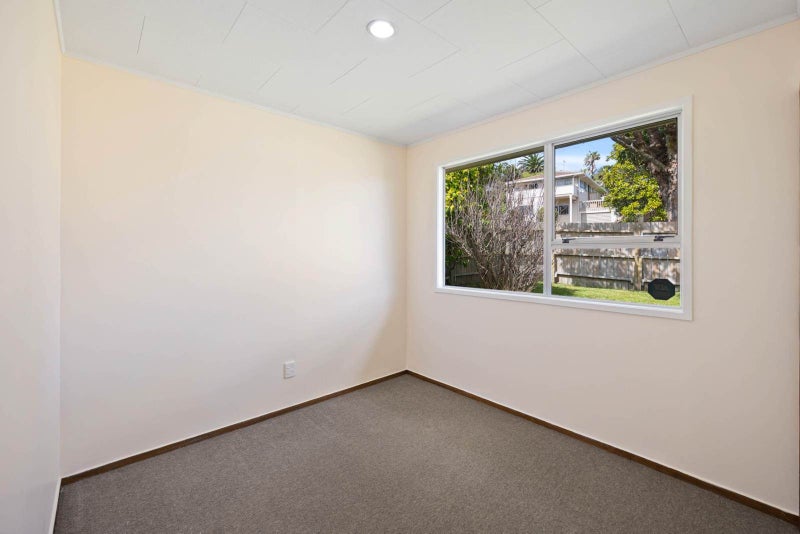 84 Spinella Drive, Bayview, Auckland - Carousel 32