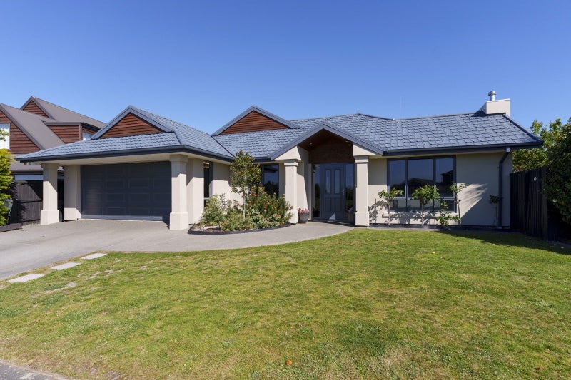 16 Bottle Lake Drive, Parklands, Christchurch - Carousel 2