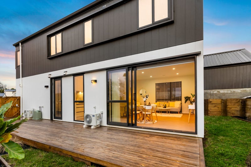 55 Puwha Street, MASSEY, AUCKLAND - Carousel 2