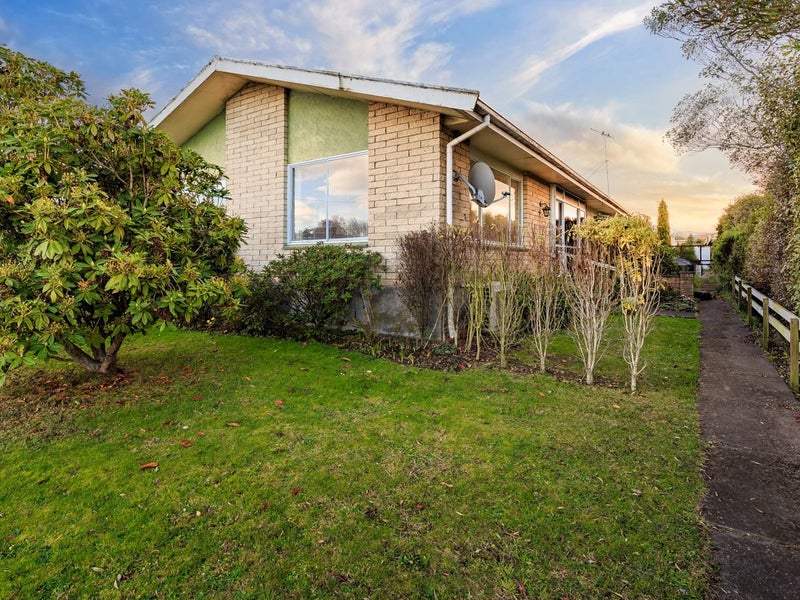 1/92 Shearman Street, Waimate, Waimate - Carousel 11
