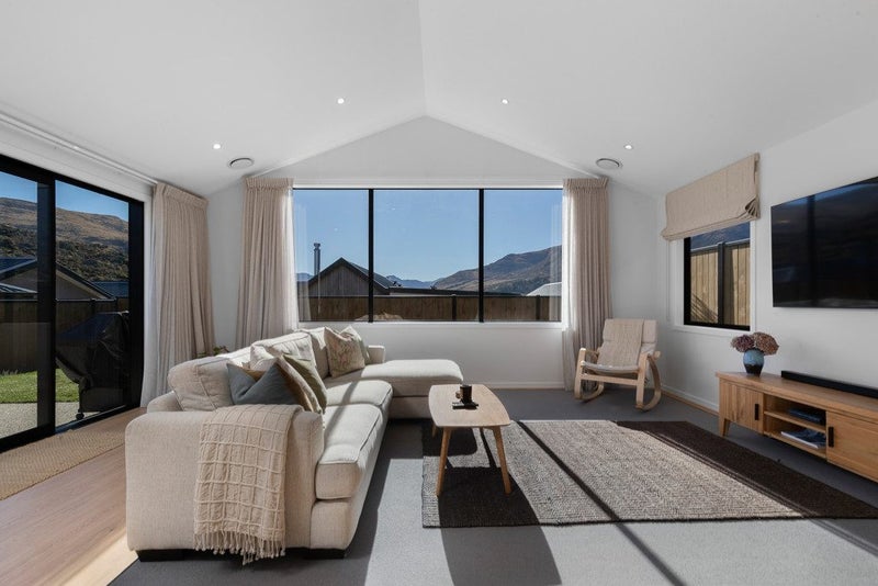 32 Plough Street, Jacks Point, Queenstown - Carousel 1