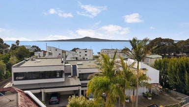 12 Auckland Road, St Heliers, Auckland - Carousel 1