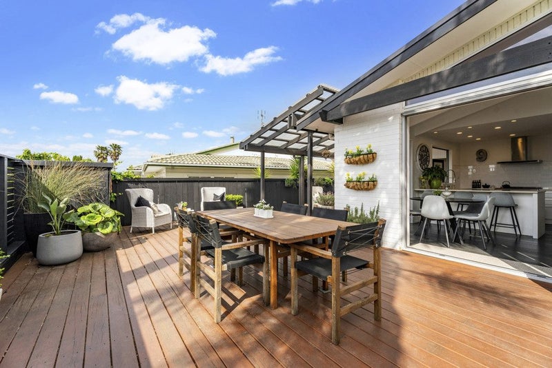 9 Fratley Avenue, Farm Cove, Auckland - Carousel 2