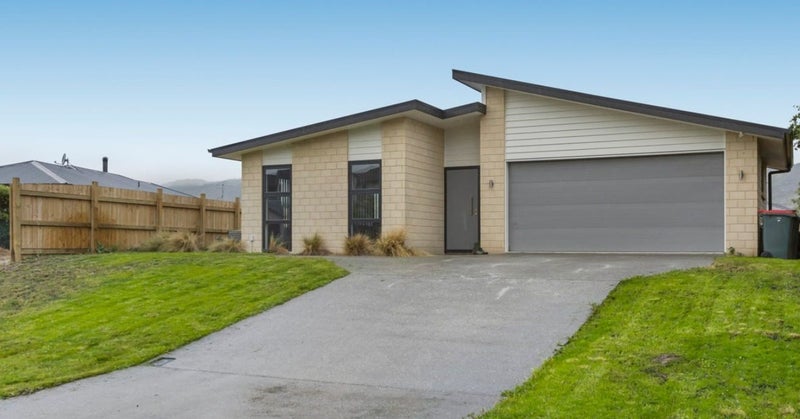 8 Missy Crescent, Mount Pisa, Cromwell - Carousel 1