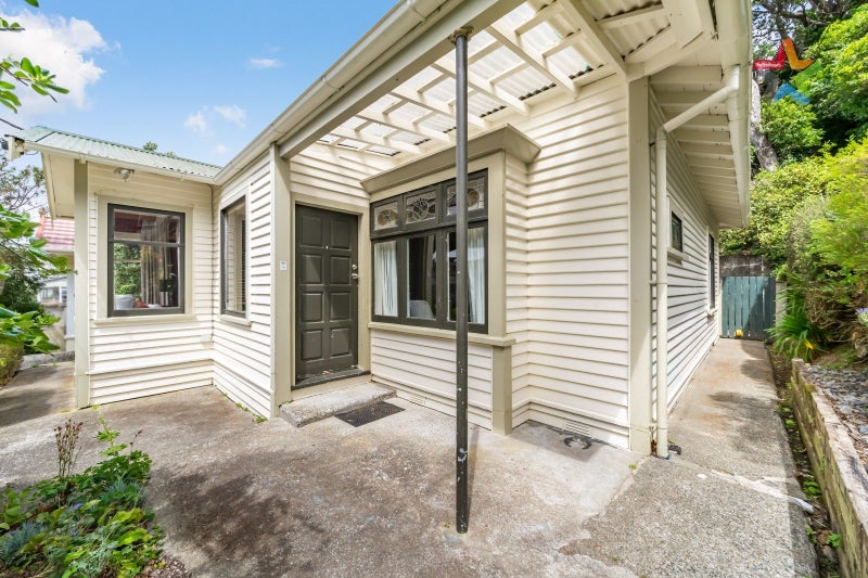 49 Ribble Street, Island Bay, Wellington - Carousel 2
