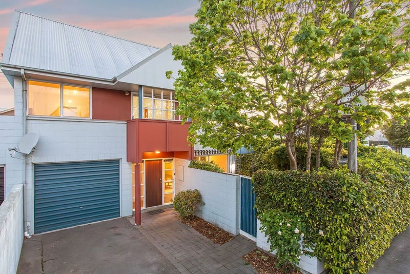 4 Peacock Street, Christchurch Central, Christchurch - Carousel 1