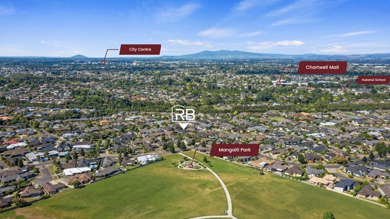 20 Connor Court, Huntington, Hamilton - Carousel 24