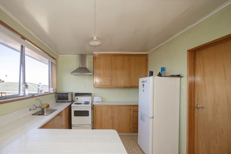 2/38B FROME STREET, Oamaru North, OAMARU - Carousel 2