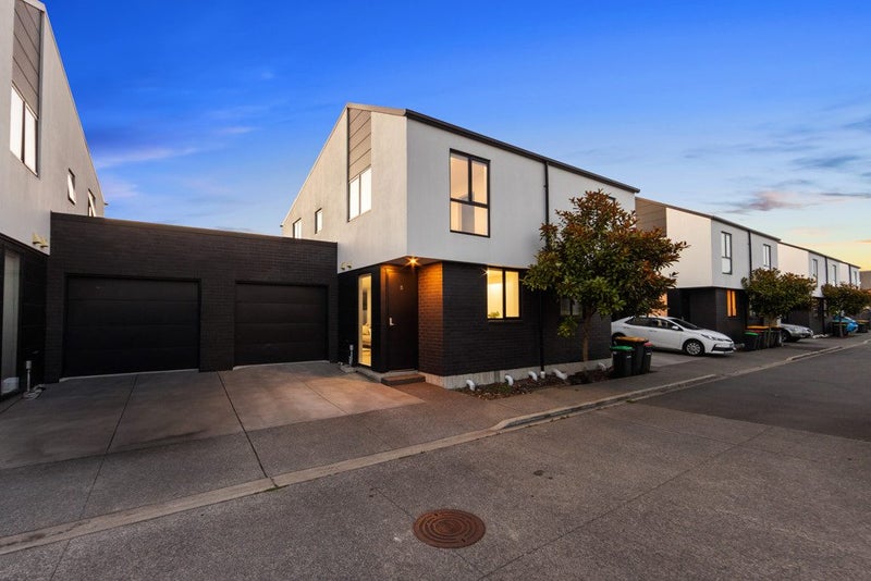 13 Verlamio Lane, Edgeware, Christchurch - Carousel 1
