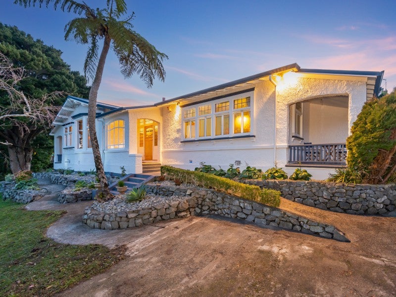 18 Wairere Road, Belmont, Lower Hutt - Carousel 2