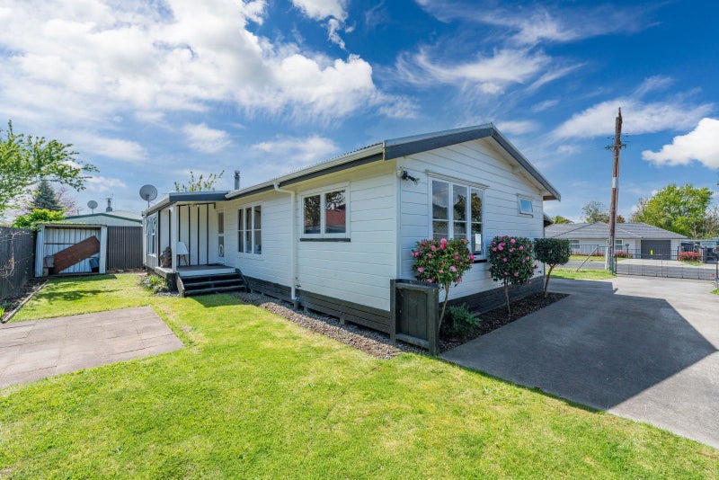 1/5 John Street, Tauhara, Taupo - Carousel 1