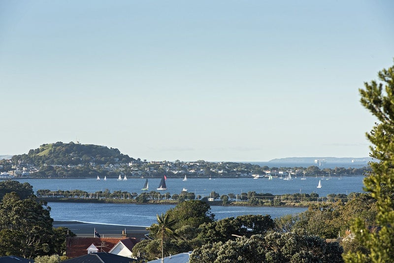 56B Arney Crescent, Remuera, Auckland City, Auckland - Carousel 2