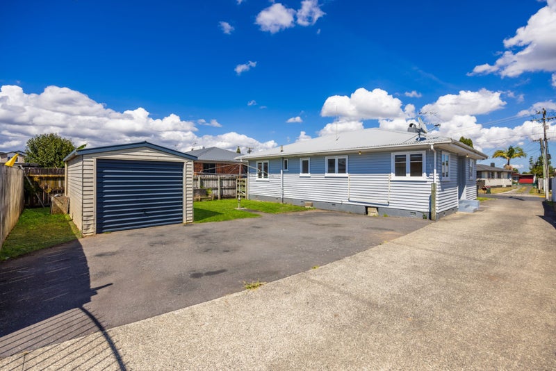 41 Hill Crescent, Papakura, Papakura - Carousel 12