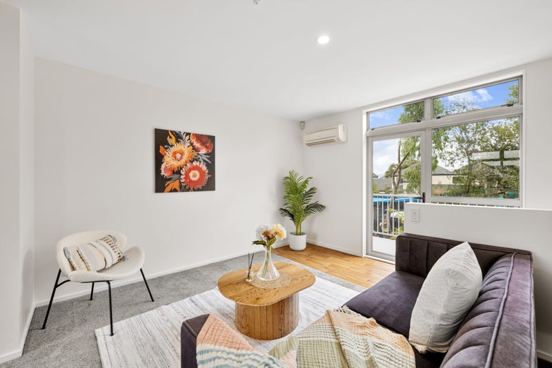 9/54 Champion Street, Edgeware, Christchurch - Carousel 2